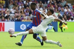 包含里尔今晚豪取连胜，志在荷甲名次提升，引发热议，身体对抗强度拉满的词条-爱游戏体育