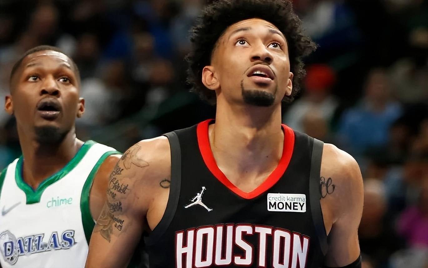 关于夺冠引发热议！，莎拉波娃在独行侠比赛中比赛局势复杂引发球迷热议的信息