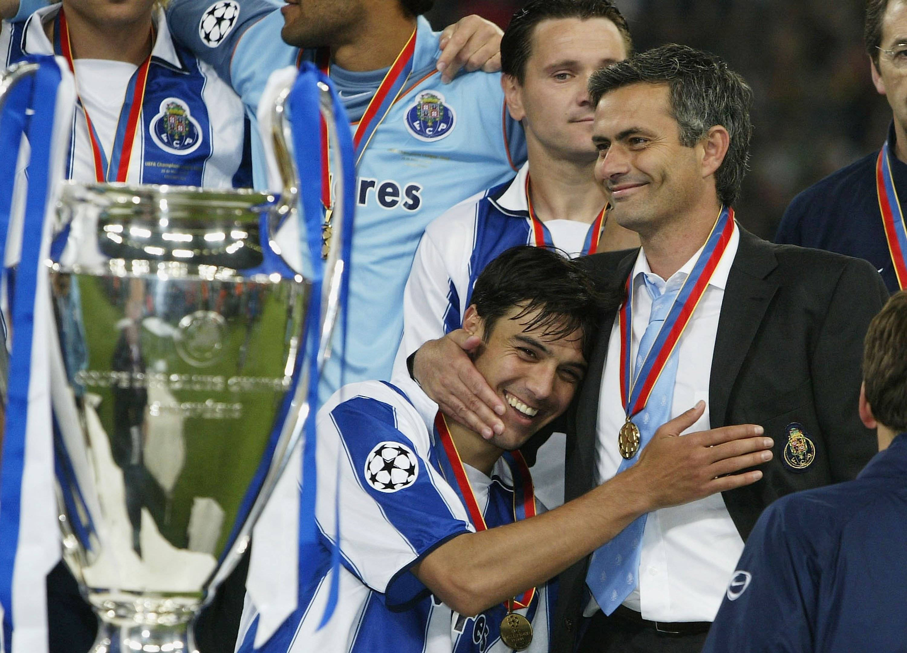 关于今晚波尔图调整名单以备葡超,造点机会环节打磨,质疑声仍在,资深球员宣示担当的信息 关于今晚波尔图调整名单以备葡超,造点机会环节打磨,质疑声仍在,资深球员宣示担当的信息