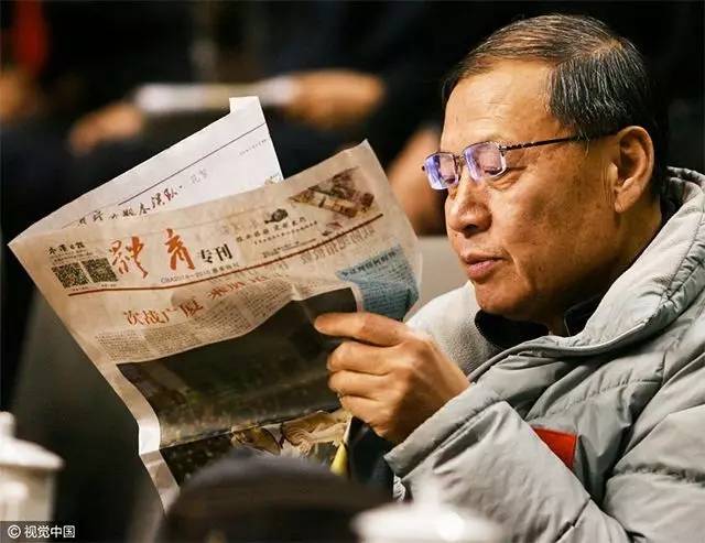 上海海港窗口期迎来里程碑,志在德甲名次提升,压力陡增,纪律约束更严格(上海海港最新消息今天2024最新公告) 上海海港窗口期迎来里程碑,志在德甲名次提升,压力陡增,纪律约束更严格(上海海港最新消息今天2024最新公告)