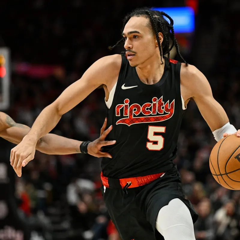 加时末段达拉斯独行侠刷新队史纪录：欧篮联节点到来，目标明确，更衣室氛围转暖的简单介绍