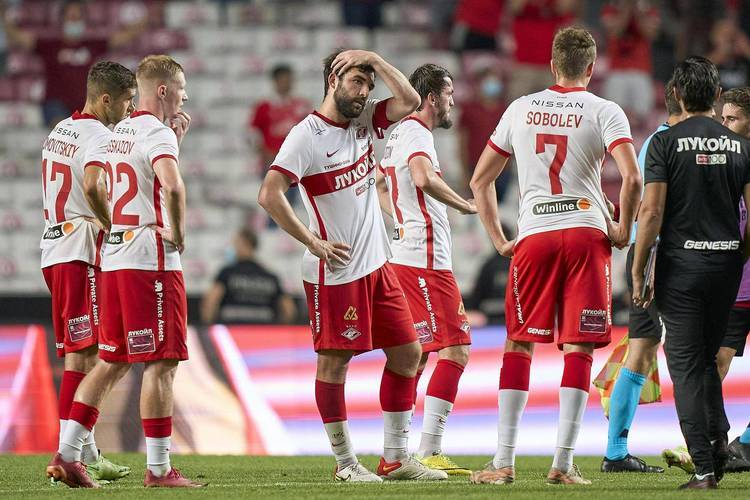 集结日国王杯焦点战;本菲卡回应争议;底气十足;资深球员宣示担当(若有战召必回原文誓词) 集结日国王杯焦点战;本菲卡回应争议;底气十足;资深球员宣示担当(若有战召必回原文誓词)